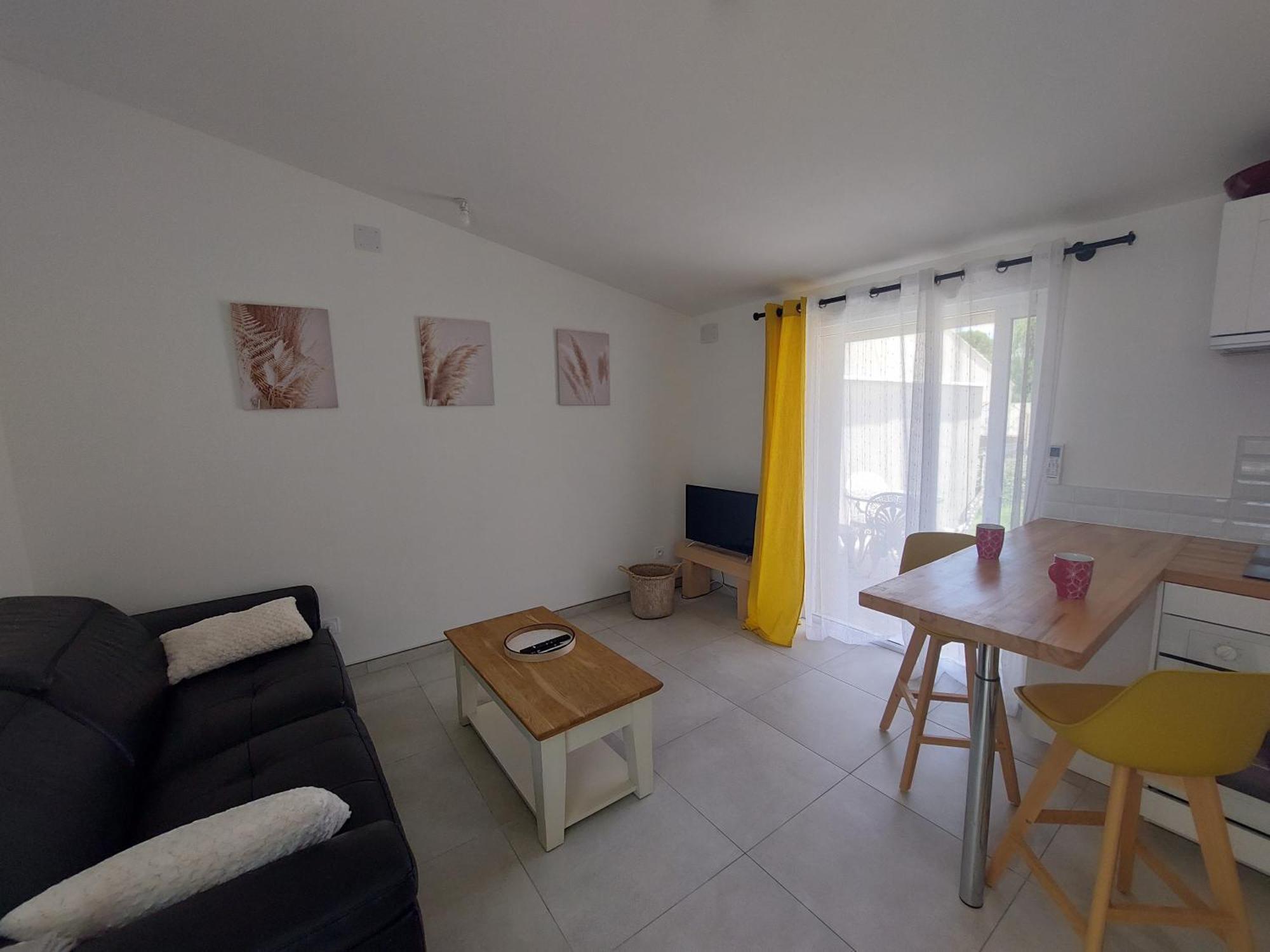Le Jasmin Apartment