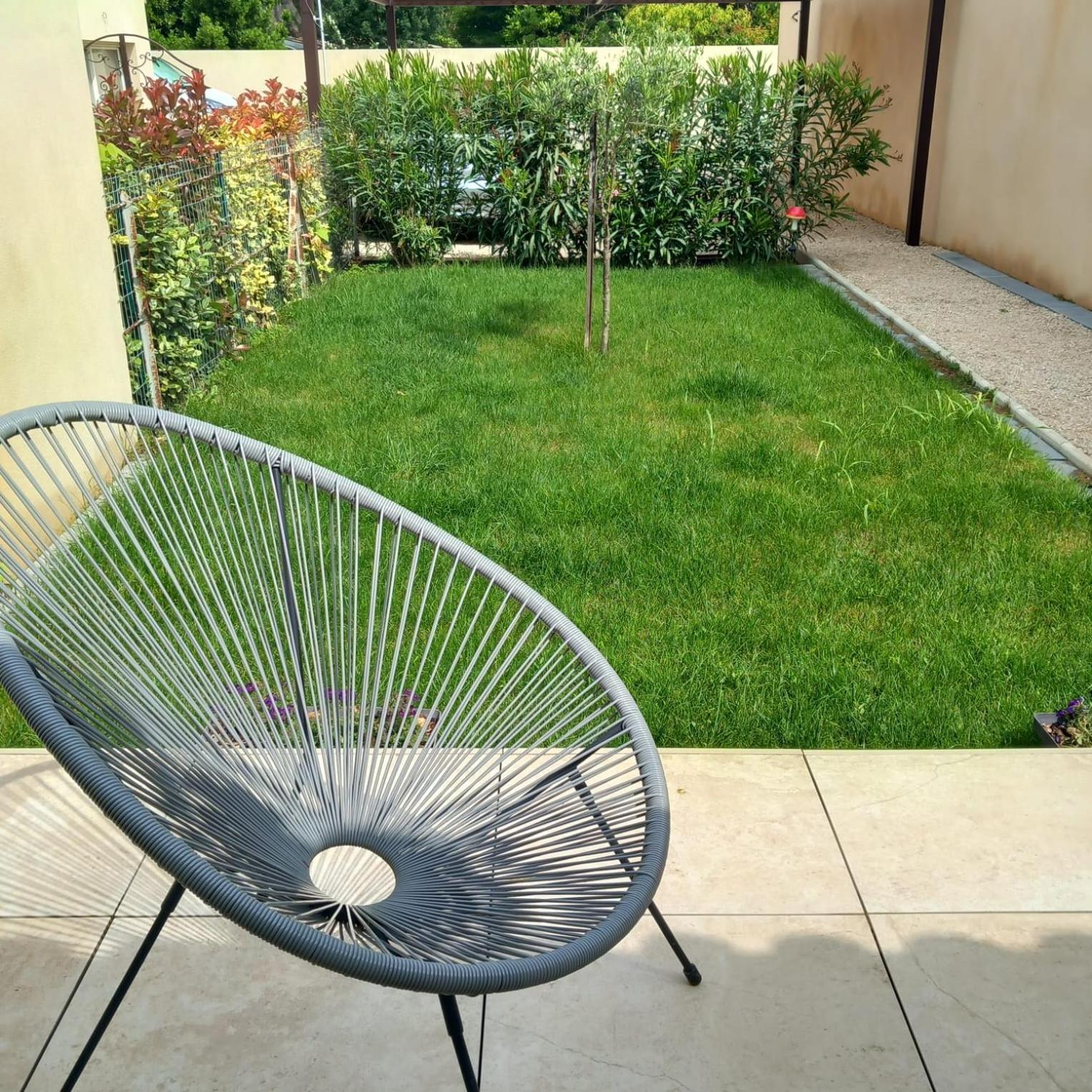 Le Jasmin *
